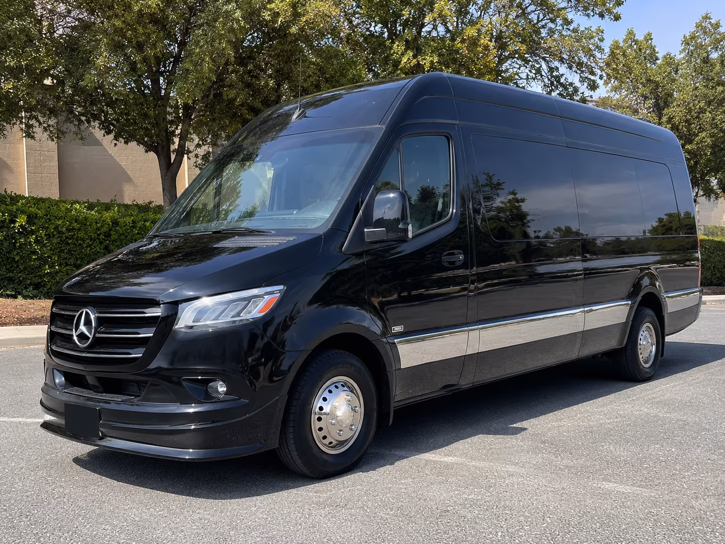 Riverside Corporate Transportation pickup coordination