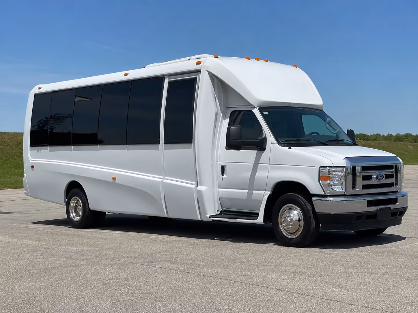 Riverside Private Event Transportation party bus exterior