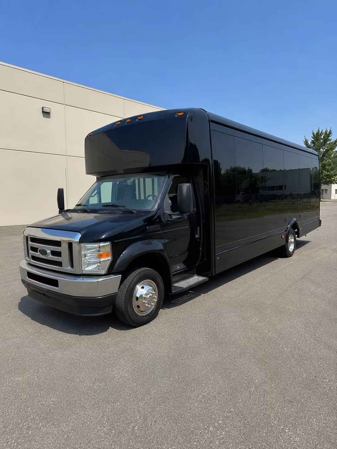 Riverside Private Event Transportation party bus exterior