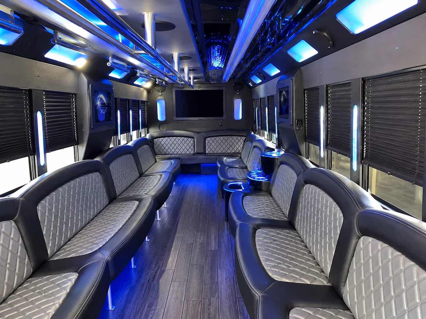 Riverside Winery Tour & Pub Crawl Transportation route planning